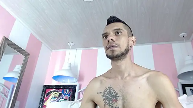 Snapshot of BIGZEHUZ chatting on March 11, 2025, 1:34 pm BIGZEHUZ online show from March 11, 2025, 1:34 pm