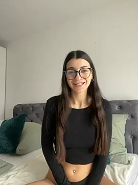 Wildberry  online show from February 23, 2026, 2:25 pm