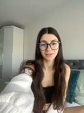 Snapshot of Wildberry_ chatting on April 3, 2026, 7:50 am Wildberry online show from April 3, 2026, 7:50 am