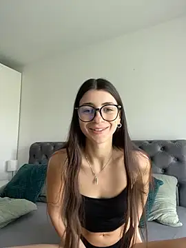 Snapshot of Wildberry_ chatting on May 5, 2026, 9:50 am Wildberry online show from May 5, 2026, 9:50 am