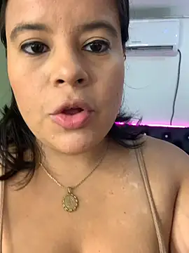 twocurvylatins online show from February 14, 2026, 9:33 pm