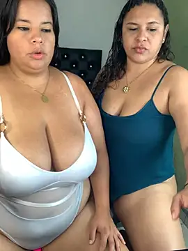 twocurvylatins online show from June 2, 2026, 10:17 am