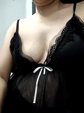 Haralushiaaa online show from October 8, 2025, 5:05 am