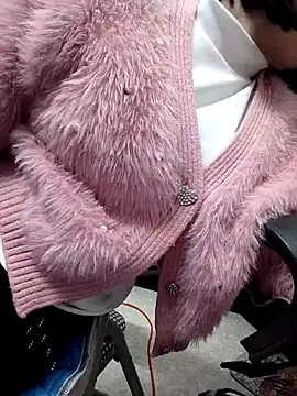 Haralushiaaa online show from December 14, 2025, 12:32 pm