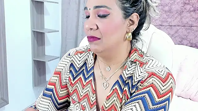  Lakshmi hotx online show from March 7, 2025, 2:45 pm