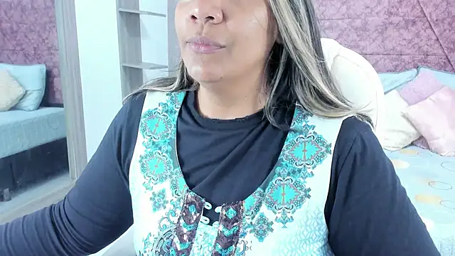  Lakshmi hotx online show from March 21, 2025, 11:44 am