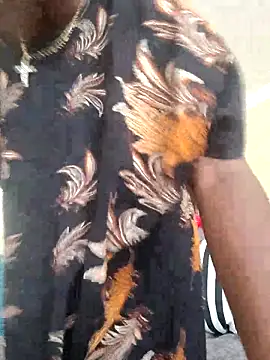 Snapshot of Sexxy_mariana chatting on October 21, 2025, 11:00 am Sexxy mariana online show from October 21, 2025, 11:00 am