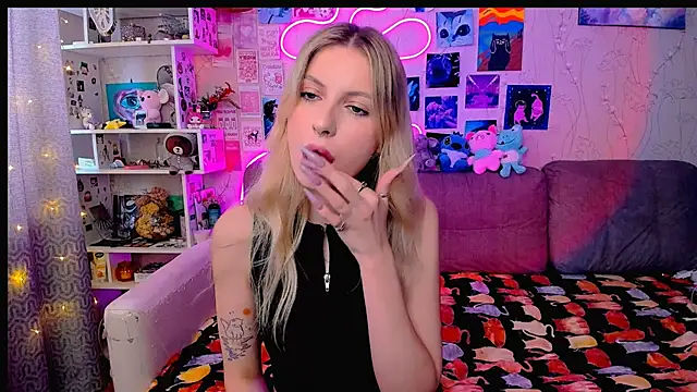 Maria Hunt online show from February 1, 2025, 3:52 am