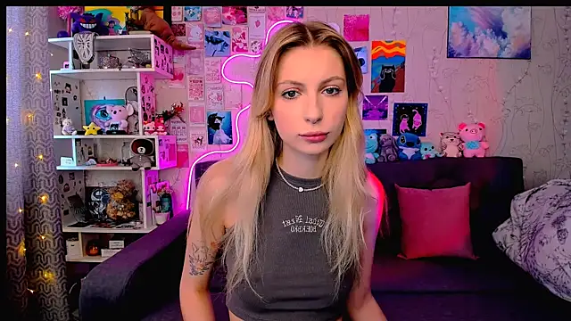 Maria Hunt online show from February 7, 2025, 4:06 am