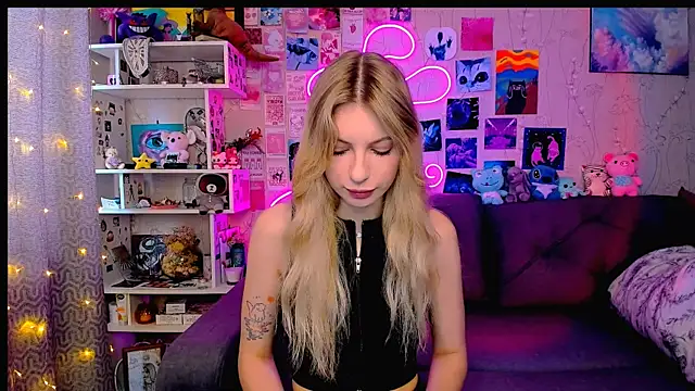 Maria Hunt online show from February 8, 2025, 3:30 am