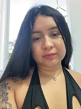 Pretty Isadora online show from December 29, 2024, 9:52 pm