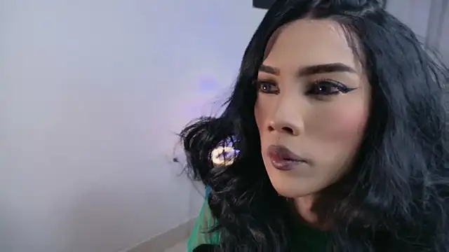 Snapshot of Stefhania_susej chatting on November 12, 2025, 4:13 am Stefhania susej online show from November 12, 2025, 4:13 am