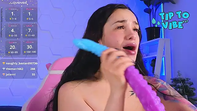 EvaCanton online show from December 27, 2024, 2:12 pm