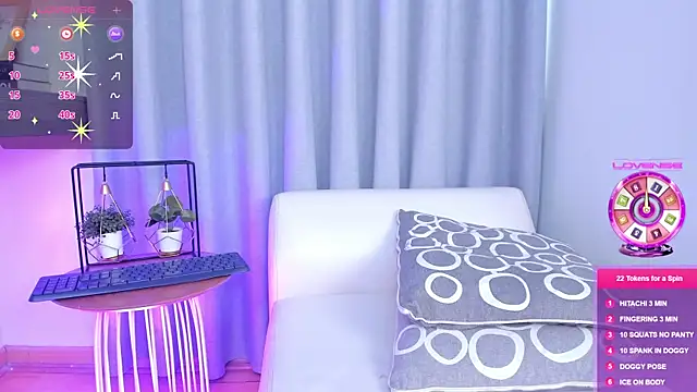 Lucyortiz  online show from December 2, 2024, 9:39 pm