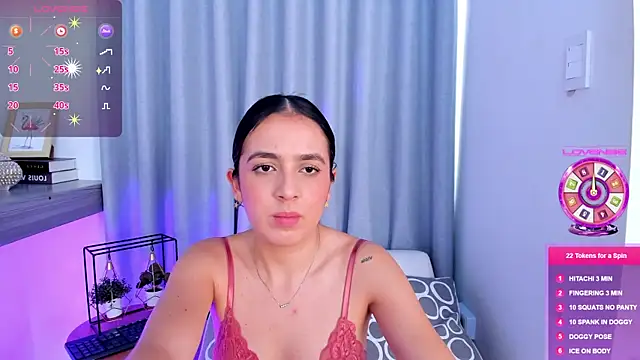 Lucyortiz  online show from December 4, 2024, 5:55 pm