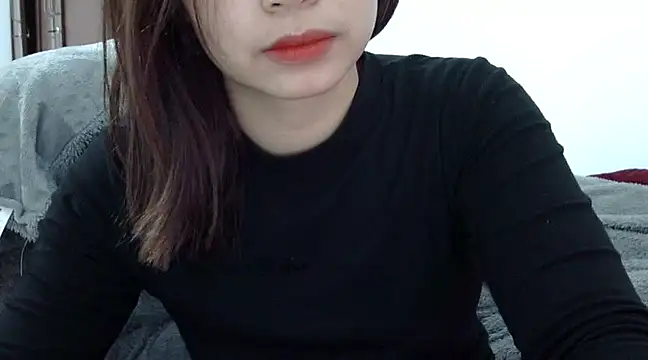 Snapshot of Lunobaby_204 chatting on February 5, 2025, 1:15 am Lunobaby 204 online show from February 5, 2025, 1:15 am