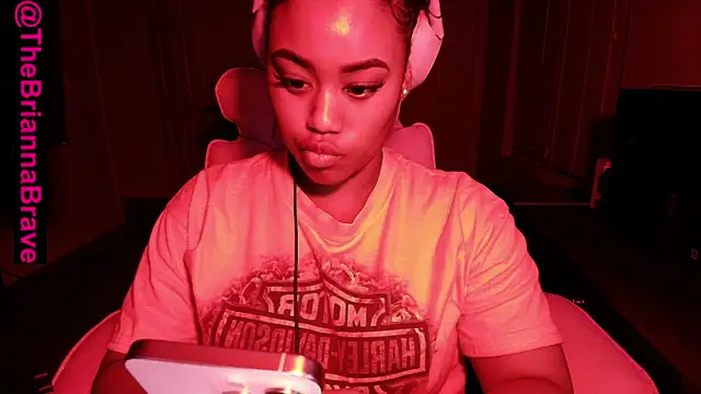 BriannaBrave online show from July 12, 2026, 2:46 am