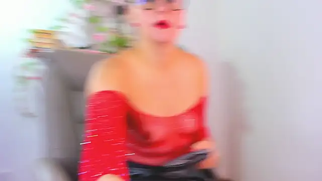 Snapshot of Chanelll_Taylorr_ chatting on March 13, 2026, 12:34 pm Chanelll Taylorr online show from March 13, 2026, 12:34 pm