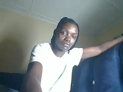 awino001 online show from February 7, 2026, 9:40 pm