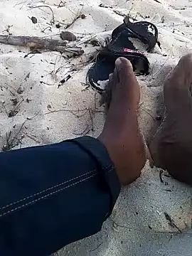 blacks couples online show from January 12, 2025, 2:52 pm