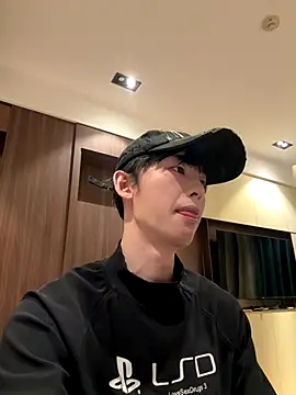 Snapshot of 1a1a1alll chatting on September 25, 2025, 2:54 pm 1a1a1alll online show from September 25, 2025, 2:54 pm