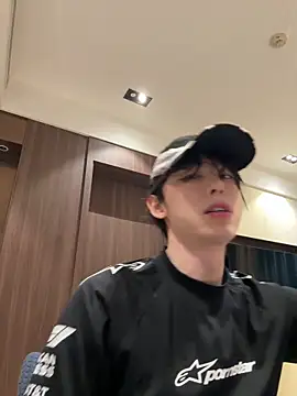 1a1a1alll online show from February 21, 2026, 12:39 pm