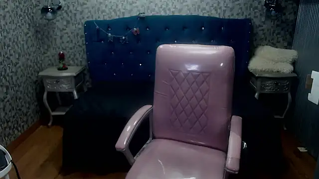 Snapshot of CurvyJulieth chatting on June 7, 2026, 9:07 pm CurvyJulieth online show from June 7, 2026, 9:07 pm