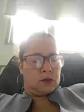natally ross21 online show from June 3, 2026, 1:14 pm