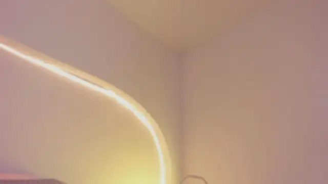 katiepeach  online show from March 11, 2026, 11:49 am