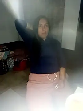 luna asss online show from December 4, 2024, 1:36 am