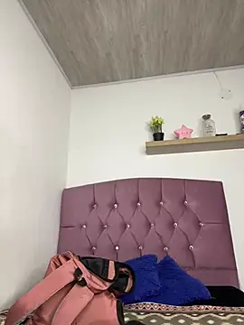 luna asss online show from January 22, 2025, 12:38 pm