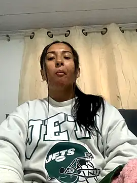 Snapshot of luna_asss chatting on October 7, 2025, 3:09 pm luna asss online show from October 7, 2025, 3:09 pm