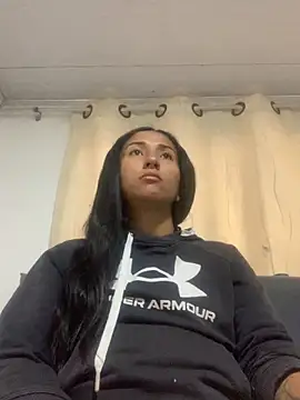 Snapshot of luna_asss chatting on October 8, 2025, 4:15 pm luna asss online show from October 8, 2025, 4:15 pm