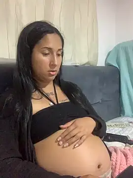 Snapshot of luna_asss chatting on October 10, 2025, 9:14 pm luna asss online show from October 10, 2025, 9:14 pm