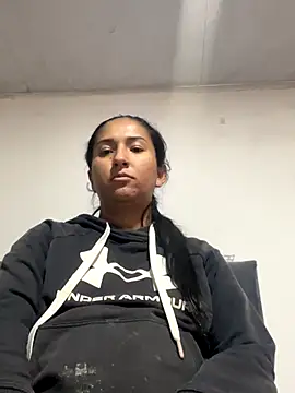 Snapshot of luna_asss chatting on October 31, 2025, 5:25 pm luna asss online show from October 31, 2025, 5:25 pm