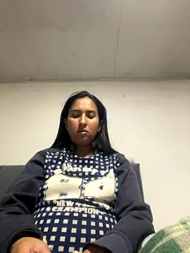 Snapshot of luna_asss chatting on November 4, 2025, 8:30 pm luna asss online show from November 4, 2025, 8:30 pm