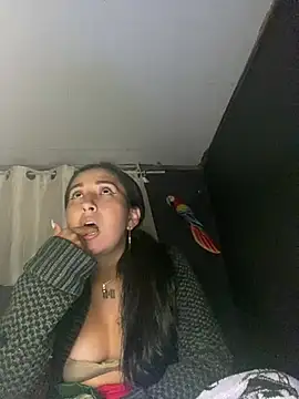 luna asss online show from May 18, 2026, 1:45 am