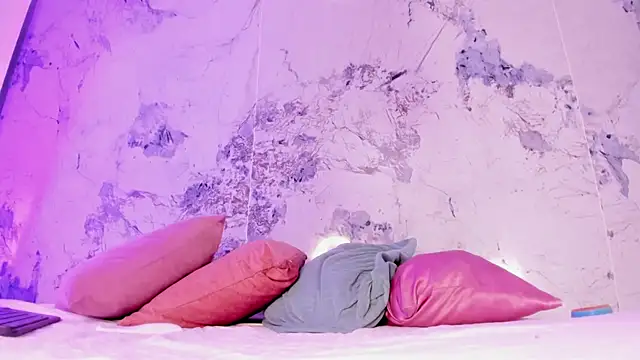 Snapshot of Kim_Baker1 chatting on September 30, 2025, 7:41 pm Kim Baker1 online show from September 30, 2025, 7:41 pm