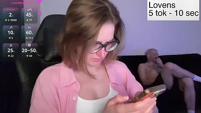 Snapshot of Sexy_Sweets chatting on June 13, 2026, 7:56 pm Sexy Sweets online show from June 13, 2026, 7:56 pm