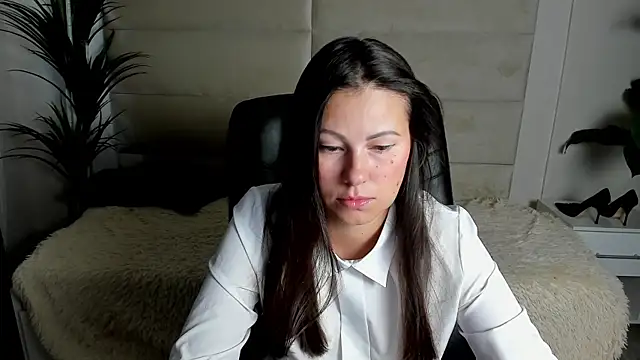 Snapshot of Dana__dom chatting on October 6, 2025, 2:20 am Dana dom online show from October 6, 2025, 2:20 am