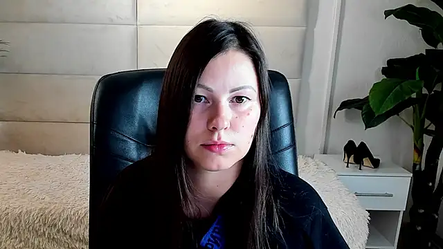 Snapshot of Dana__dom chatting on October 19, 2025, 2:12 am Dana dom online show from October 19, 2025, 2:12 am