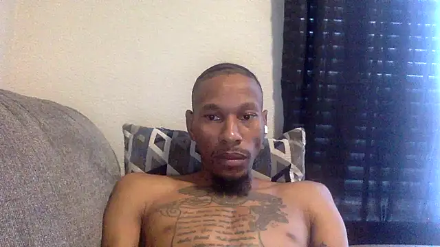 KingDerRico online show from October 17, 2025, 9:50 pm