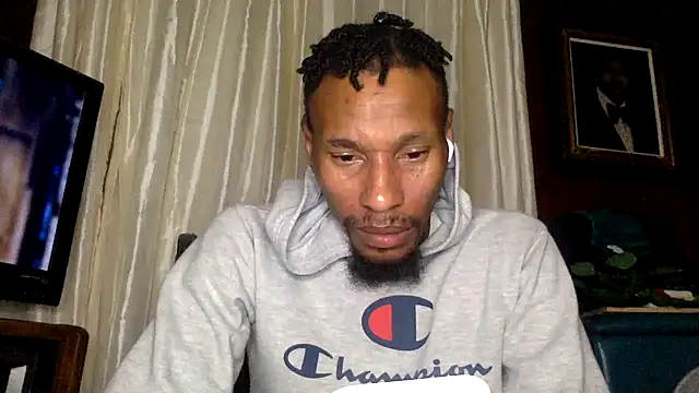 KingDerRico online show from November 8, 2025, 2:01 am