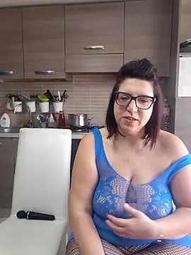 carolyne2023 online show from February 1, 2026, 9:08 am