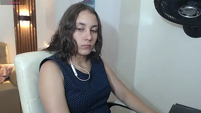 Snapshot of xlunna chatting on October 11, 2025, 3:54 pm xlunna online show from October 11, 2025, 3:54 pm