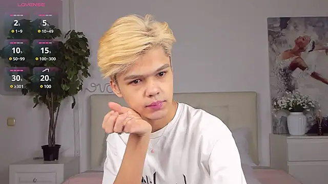 Felix Rey online show from February 26, 2025, 4:24 pm