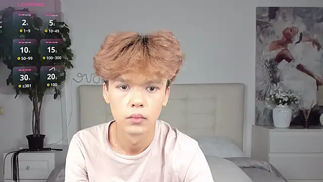 Felix Rey online show from September 27, 2025, 5:40 pm