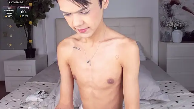 Felix Rey online show from March 22, 2026, 9:40 pm