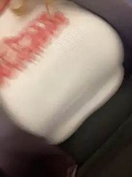 Sweet   Emily online show from November 25, 2025, 1:22 pm