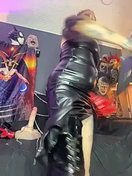 MorganaCrowley online show from December 14, 2025, 11:59 am